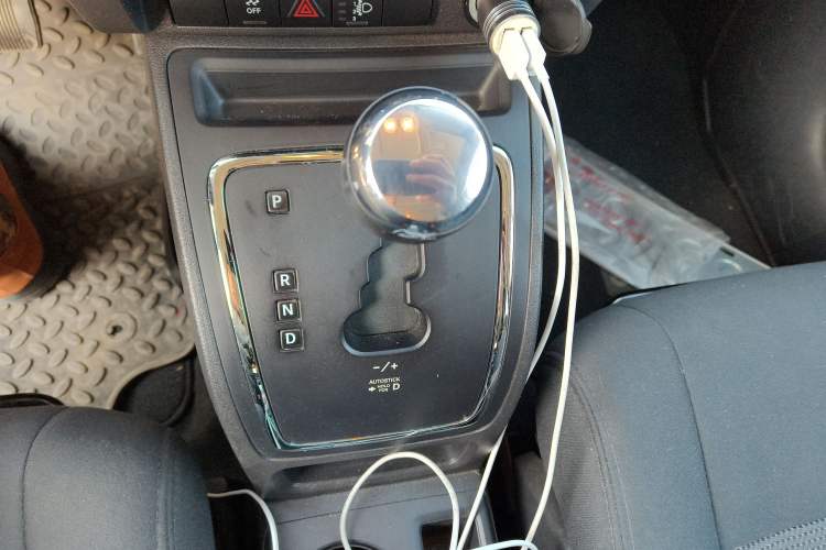 Used Jeep Compass 2012 2.4L four-wheel-drive sport version