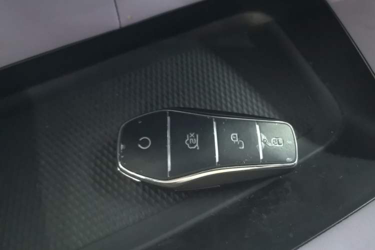 Used BYD Dolphin 2021 405 km Free Version
