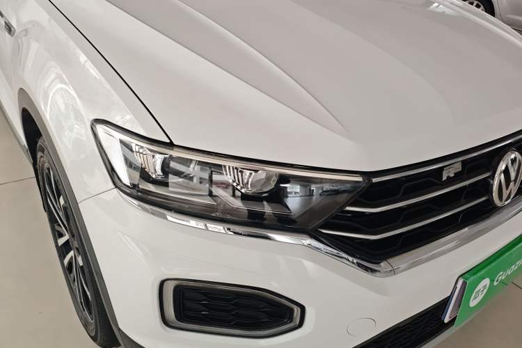 Used Volkswagen T-ROC 2019 280TSI DSG Two-Wheel Drive Comfort Version China V Emission Standard