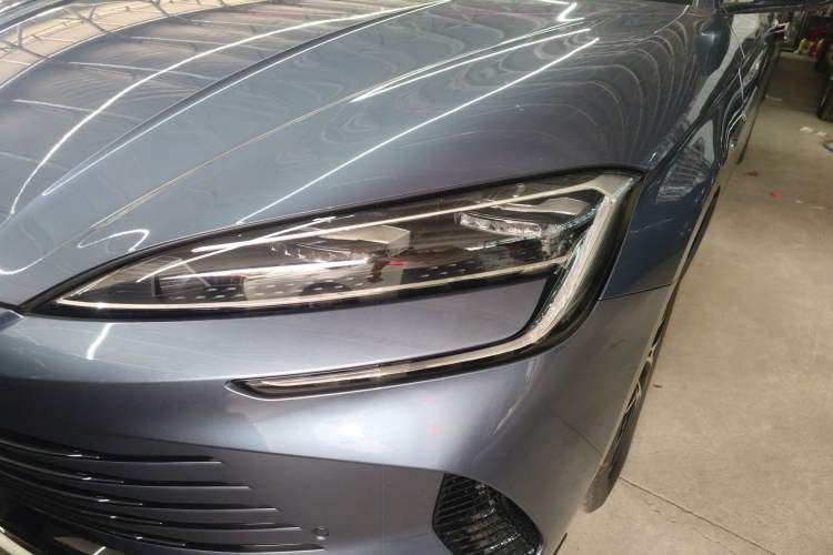 Used BYD Seal 2024 HONOR Edition DM-i 1.5L 121km Luxury Model
