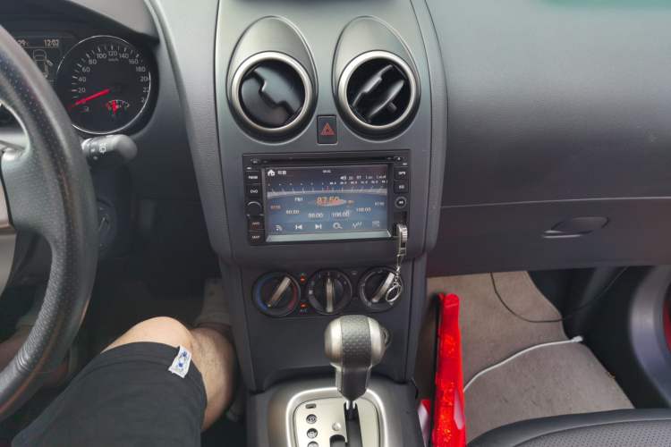 Used Nissan Qashqai 2012 2.0 XL Fire CVT 2WD Audio And AC Panel