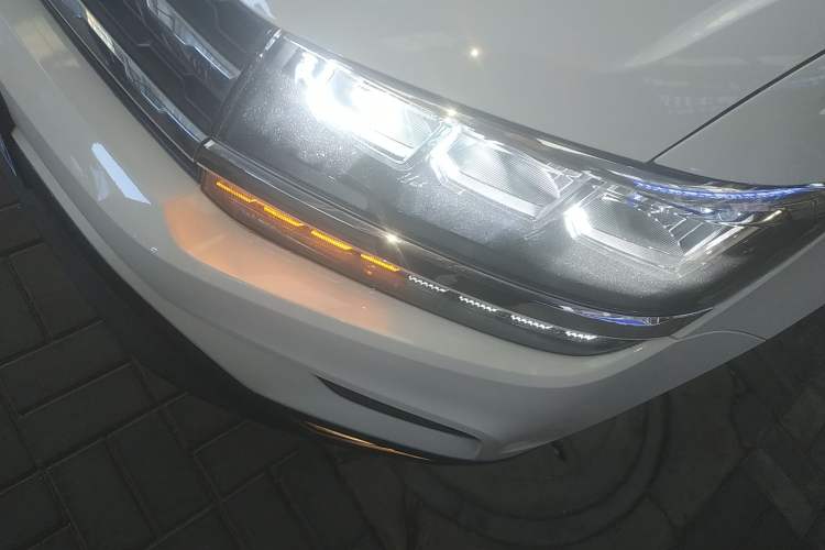 Used Volkswagen Tharu 2021 280TSI Two-Wheel Drive Comfort Edition
