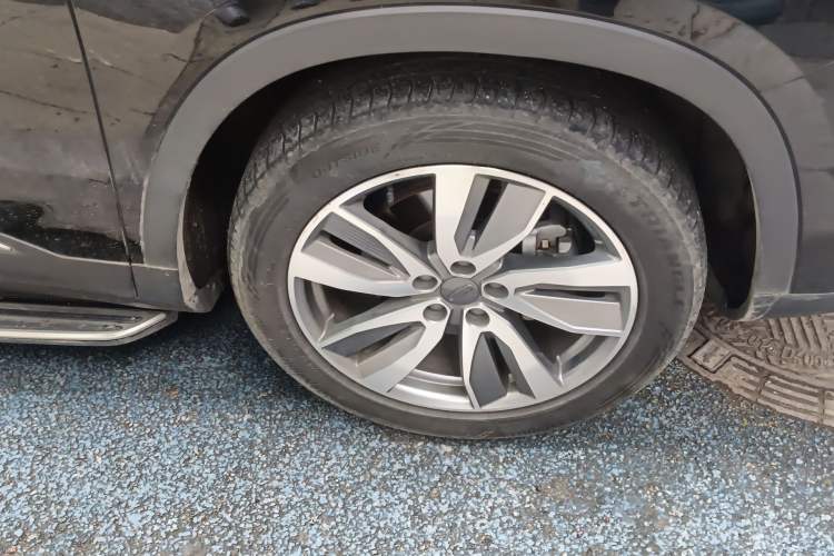 Used Geely Auto Haoyue 2020 1.8TD DCT Flagship 7-Seater
