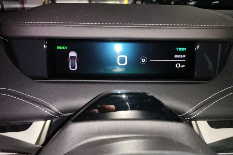 Used Xiaomi Auto SU7 2024 Rear-Drive Long-Range Intelligent Driving Version
