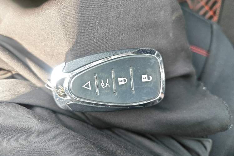 Used Roewe i6 New Energy 2017 45T Hybrid Connect & Smart Enjoyment Edition