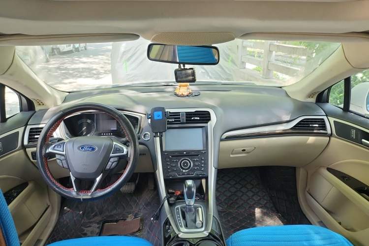 Used Ford Mondeo 2013 2.0L GTDi 200 Fashion Edition