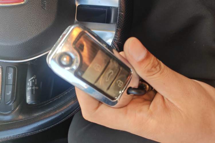 Used Roewe RX5 New Energy 2017 eRX5 50T Hybrid Connected Prestige Flagship Edition Vehicle Key