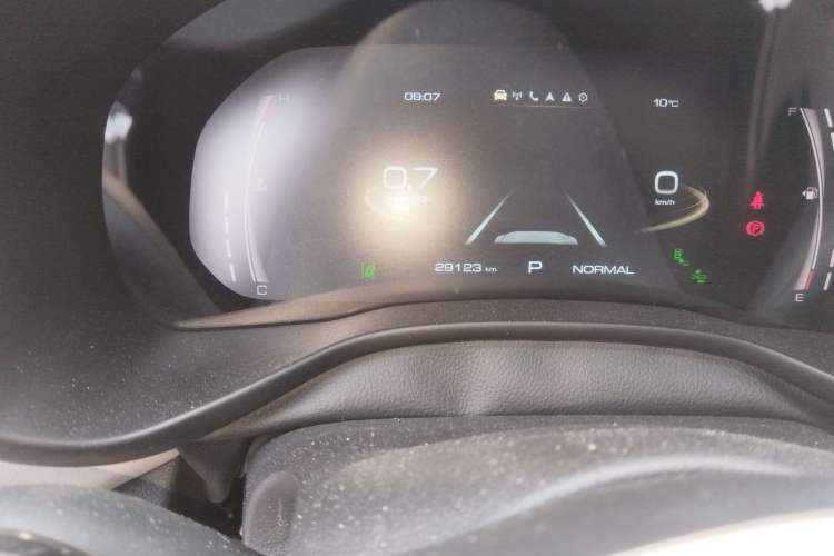 Used Haval JOLION 2021 1.5T Automatic Four-Door Version
