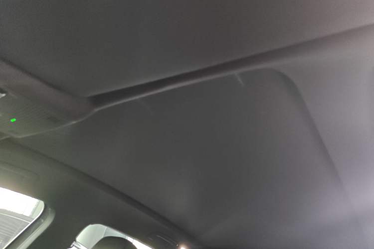 Used Volkswagen ID.4 CROZZ 2021 Long-Range PRO Two-Wheel Drive Version
