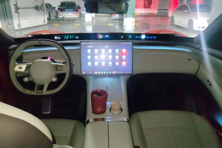 Used Xiaomi Auto YU7 2025 Ultra-Long Range Rear-Wheel Drive Version
