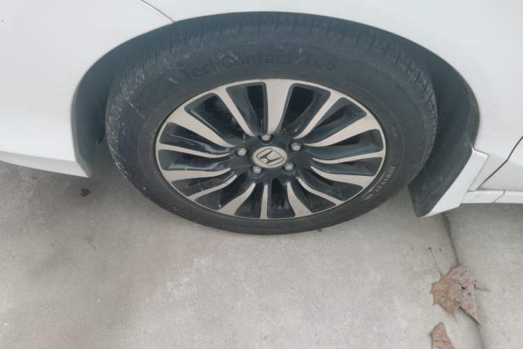 Used Honda Crider 2015 1.8L automatic comfort version