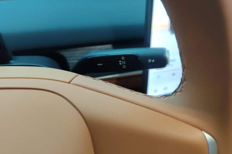 Used ONVO L60 2024 60 kWh Rear-Drive Version