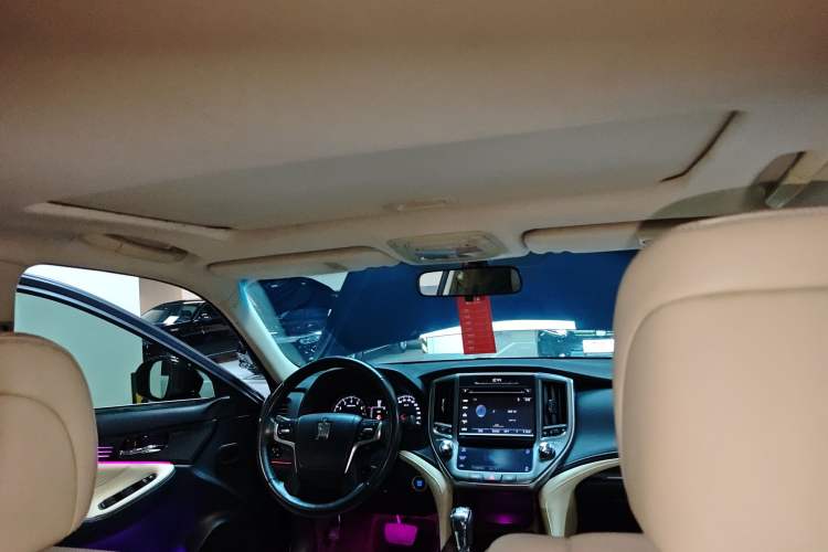 Used Toyota Crown 2015 2.0T Fashion Edition