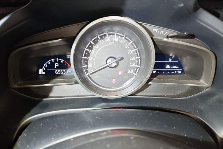 Used Mazda CX-4 2018 2.0L Automatic Two-Wheel Drive Blue Sky Dynamic Version China V Standard
