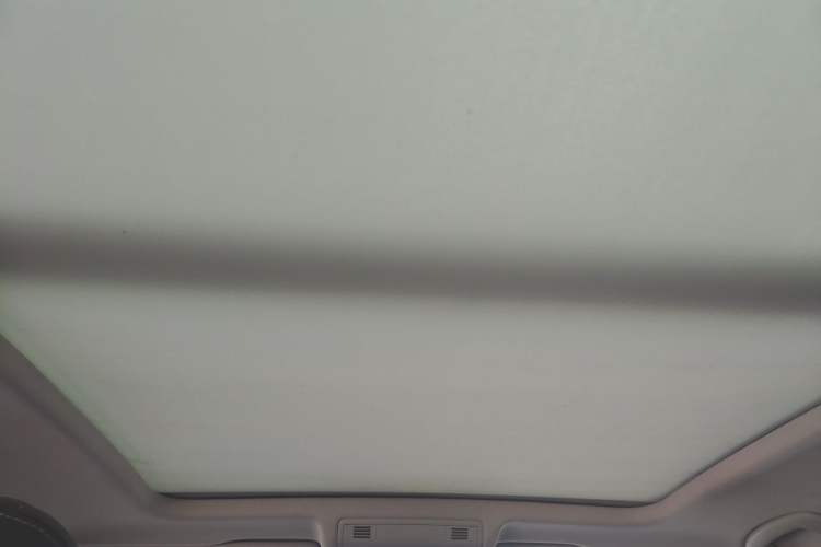 Used Volkswagen Tayron 2021 280TSI Two-Wheel Drive Luxury Smart Connectivity Version
