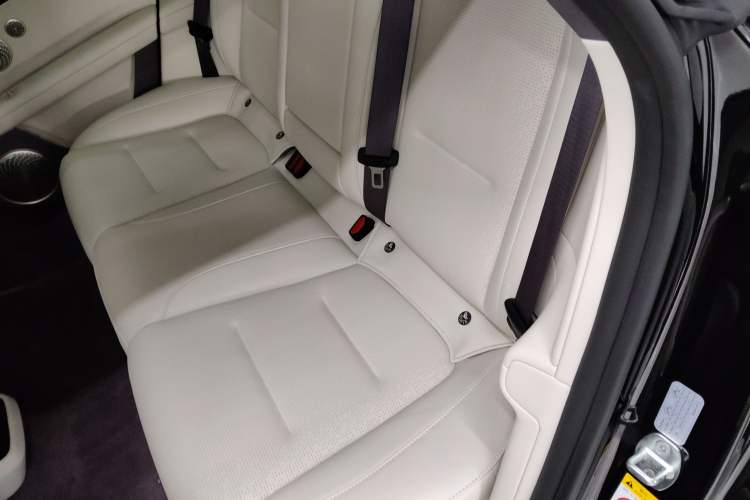 Used Avatr 06 2025 Ultra Pure Electric Edition
