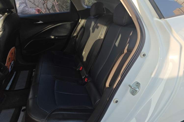 Used Buick Velite 6 2022 Connected & Shared PLUS