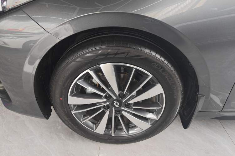 Used CHANGAN NEVO A05 2024 Truly Delicious Version 70 Leading Edition Left Front Wheel Hub