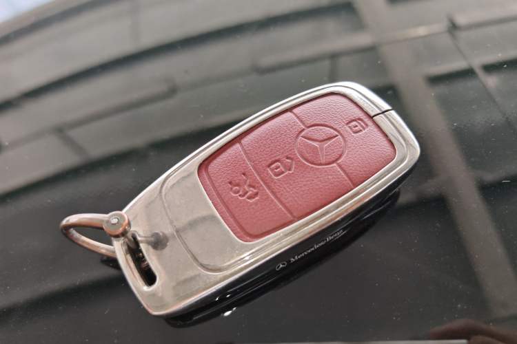 Used Mercedes-Benz C-Class 2020 C 260 L Sport Edition Vehicle Key