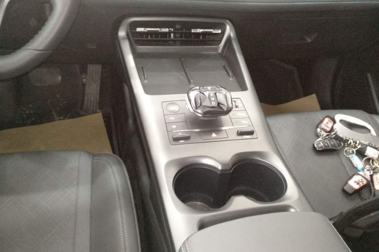 Used BYD Qin PLUS 2025 DM-i Smart Drive 120KM Superior Model