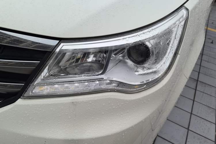 Used BAIC Weiwang M50F 2017 1.5L Luxury Model
