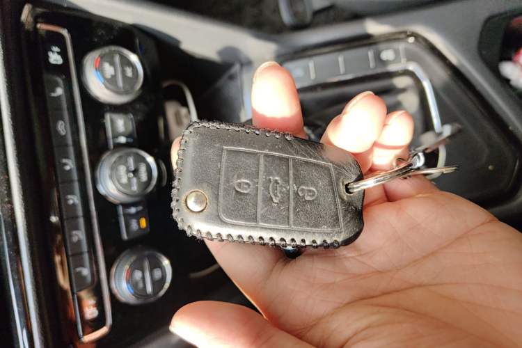 Used Volkswagen Tharu 2020 280TSI Two-Wheel Drive Luxury Edition China VI Standard