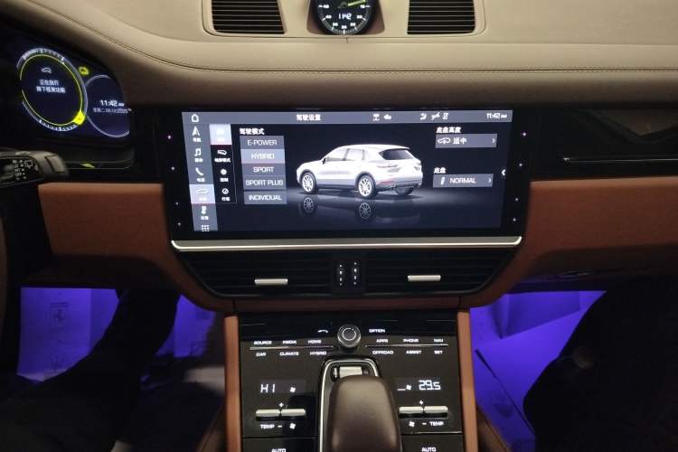 Used Porsche Cayenne E-Hybrid 2020 Cayenne E-Hybrid 2.0T
