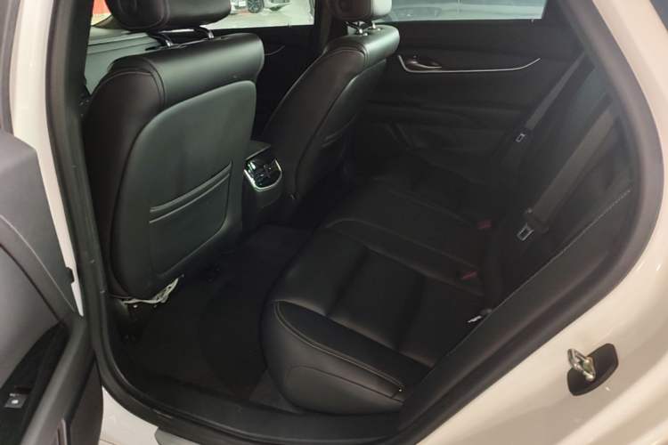 Cadillac XTS 2018 28T Tech Edition usata