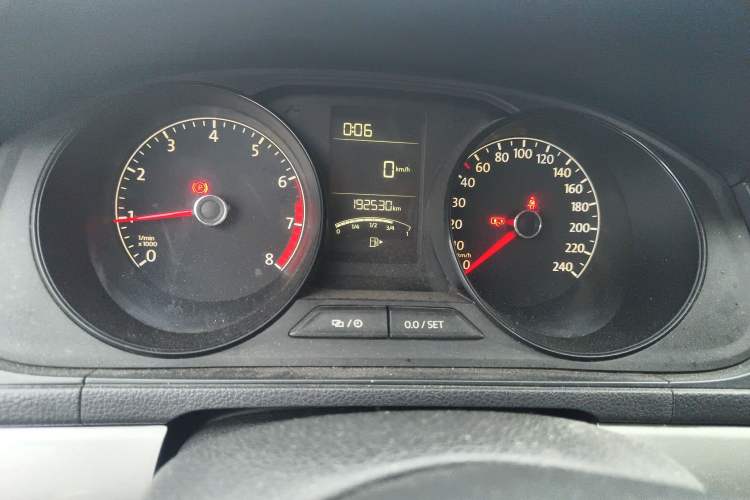 Used Volkswagen Lavida 2017 1.6L Manual Fashion Edition
