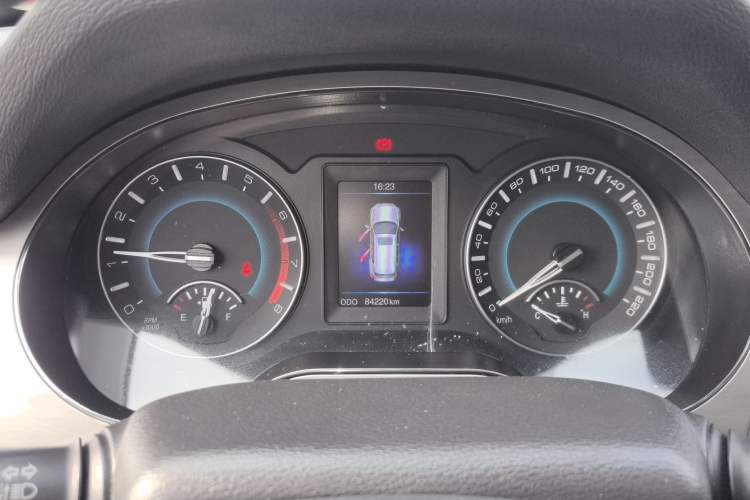 Used Haval H2 2017 Red-Label 1.5T Manual Two-Wheel Drive Luxury Model Instrument Cluster