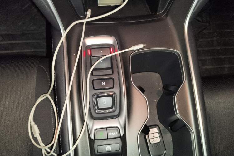 Used Honda Accord 2018 Rui·Hybrid 2.0L Rui Ku Edition China VI Gear Lever