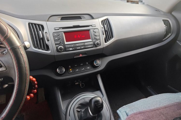 Used Kia Sportage R 2015 2.0L Manual Two-Wheel Drive GL Model