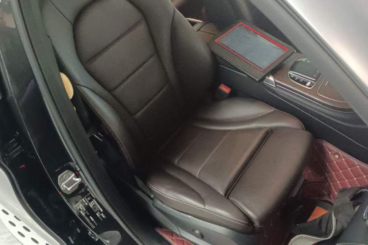 Used Mercedes-Benz GLC 2020 GLC 300 L 4MATIC Dynamic Edition
