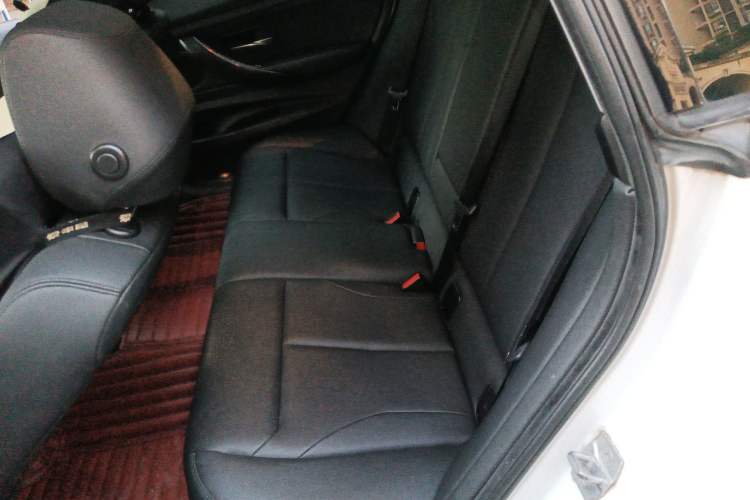 Used BMW 3 Series GT 2017 320i Sport Edition
