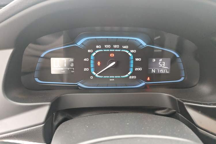 Used Roewe 360 2015 1.5L Automatic Luxury Edition