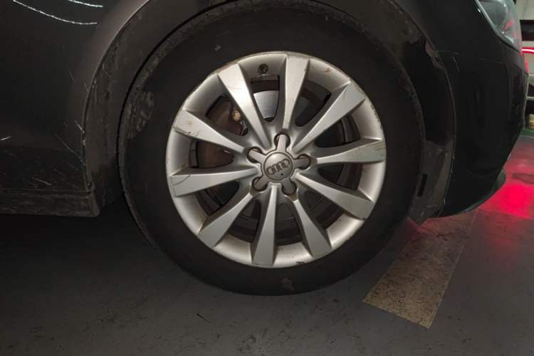 Used Audi A6L 2012 30 FSI Comfort Model
