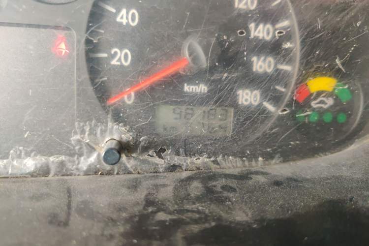 Used JAC Group Refine 2011 2.0L Shuttle Gasoline Comfort Edition HFC4GA3
