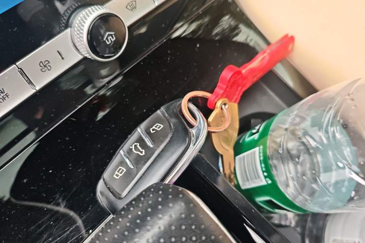 Used Roewe RX5 MAX 2019 400TGI Automatic Smart Cabin Flagship Edition
