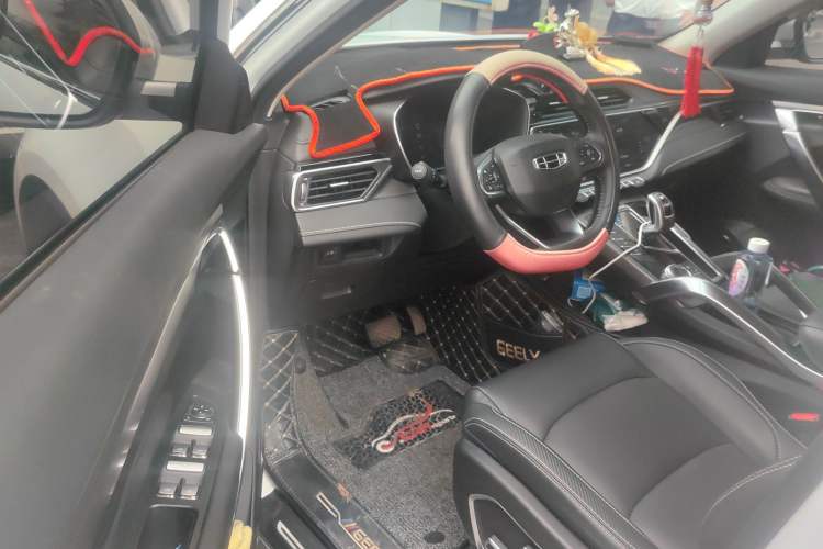 Used Geely Auto Emgrand X7 Sport 2020 1.8TD DCT Smart PRO Driver Seat