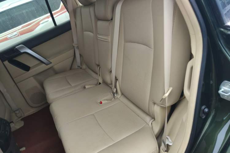 Used Toyota Prado 2010 2.7L Automatic Deluxe Edition Left Rear Seat
