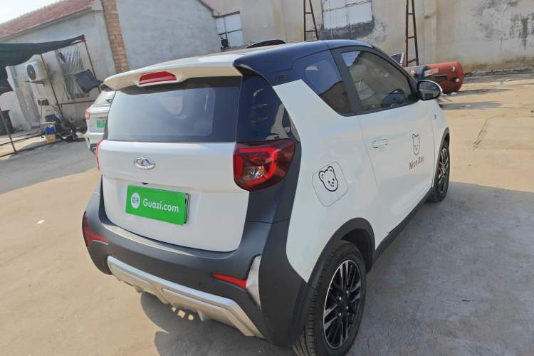 Used Chery QQ Little Ant 2022 Revised Version Sweet Pink Edition Half-Sugar Version Lithium Iron Phosphate 30.7 kWh 30 kW 301 km Rear Right 45 Deg
