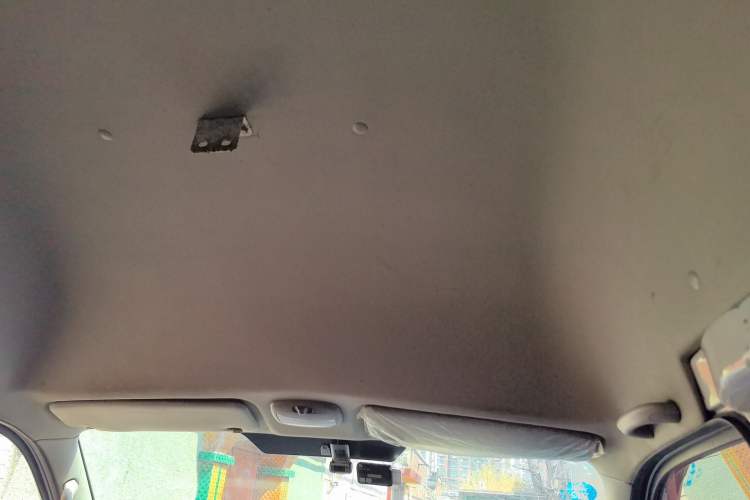 Used Foton Scenic G7 2020 2.4L Commercial Version Long Wheelbase High-Roof 2-Seat Van China VI Emission Standard 4K22D4M Headliner