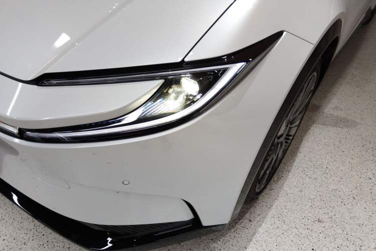 Used Toyota bZ5 2025 Model 550 PRO
