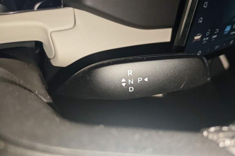 Used BYD Yuan UP 2025 Intelligent Driving Version 401 KM Dynamic Edition
