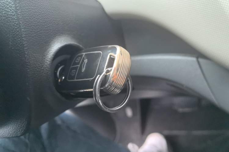 Used Chevrolet Sail 2015 Sail 3 1.3L AMT Ideal Edition
