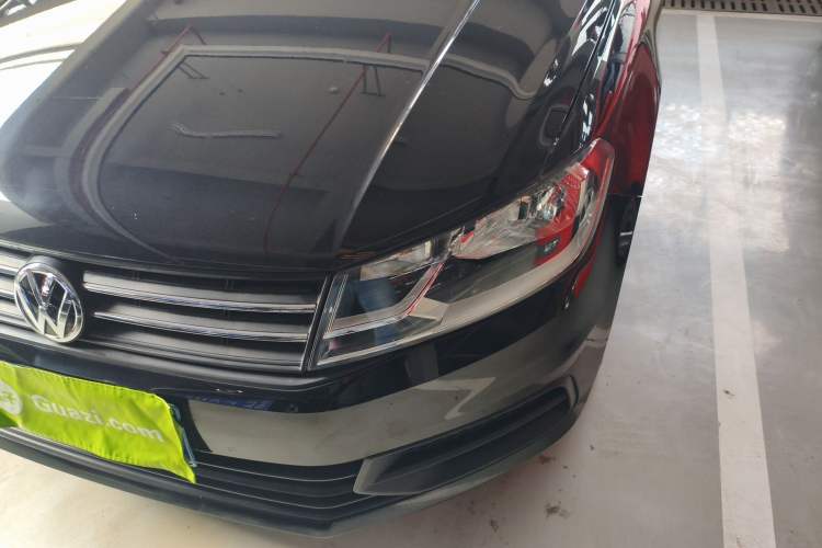 Used Volkswagen Santana 2016 1.6L Automatic Fashion Edition Left Front Headlight