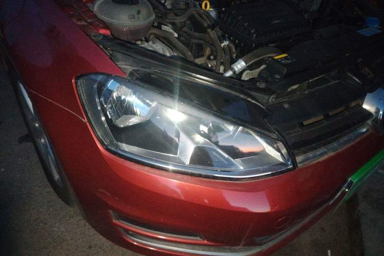 Used Volkswagen Golf 2015 1.4TSI Automatic Luxury Model
