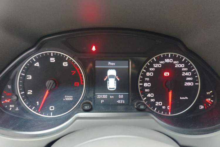 Used Audi Q5 2012 2.0TFSI Comfort Version
