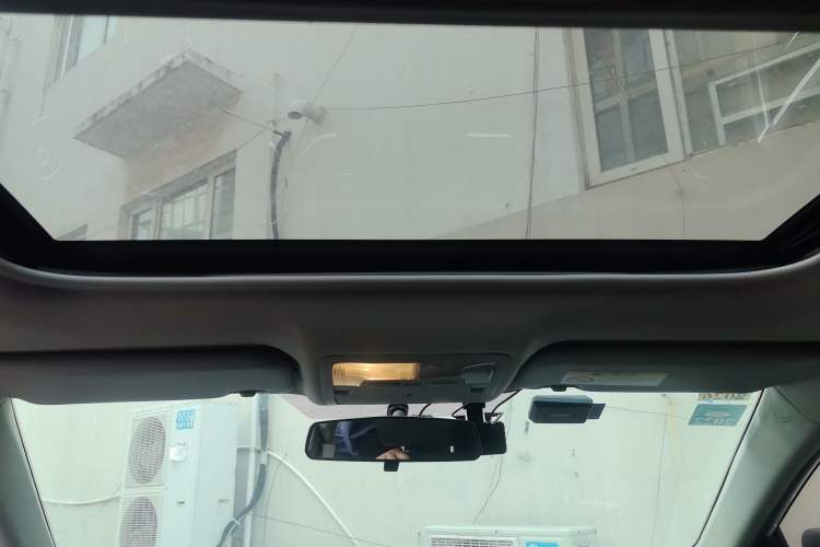 Used Toyota Corolla 2017 Revised Dual-Engine 1.8L E-CVT Elite Edition