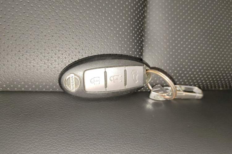 Used Nissan X-Trail 2014 2.5L CVT Luxury Edition 4WD